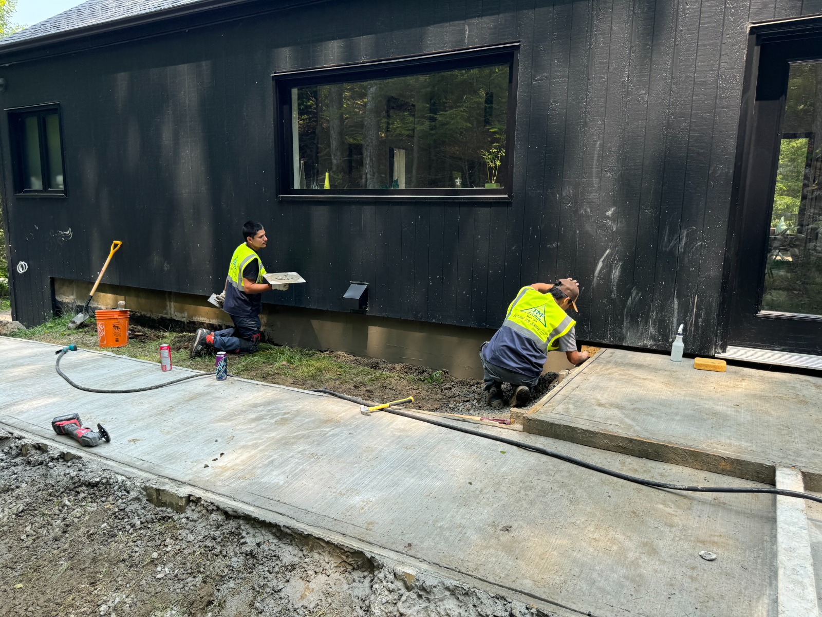 Concrete (New / Repair) image 2