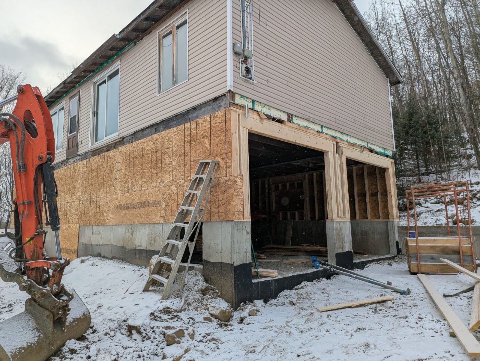 Excavation & House Lifting image 5