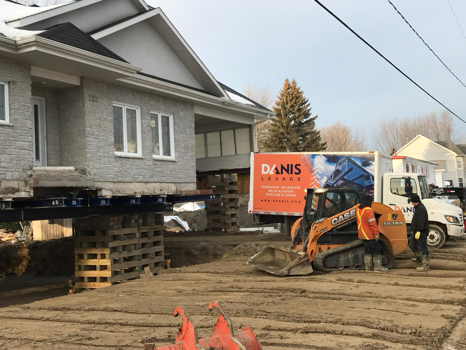 Excavation & House Lifting image 3
